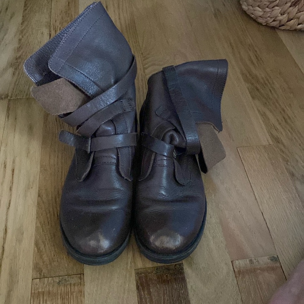Leather boots